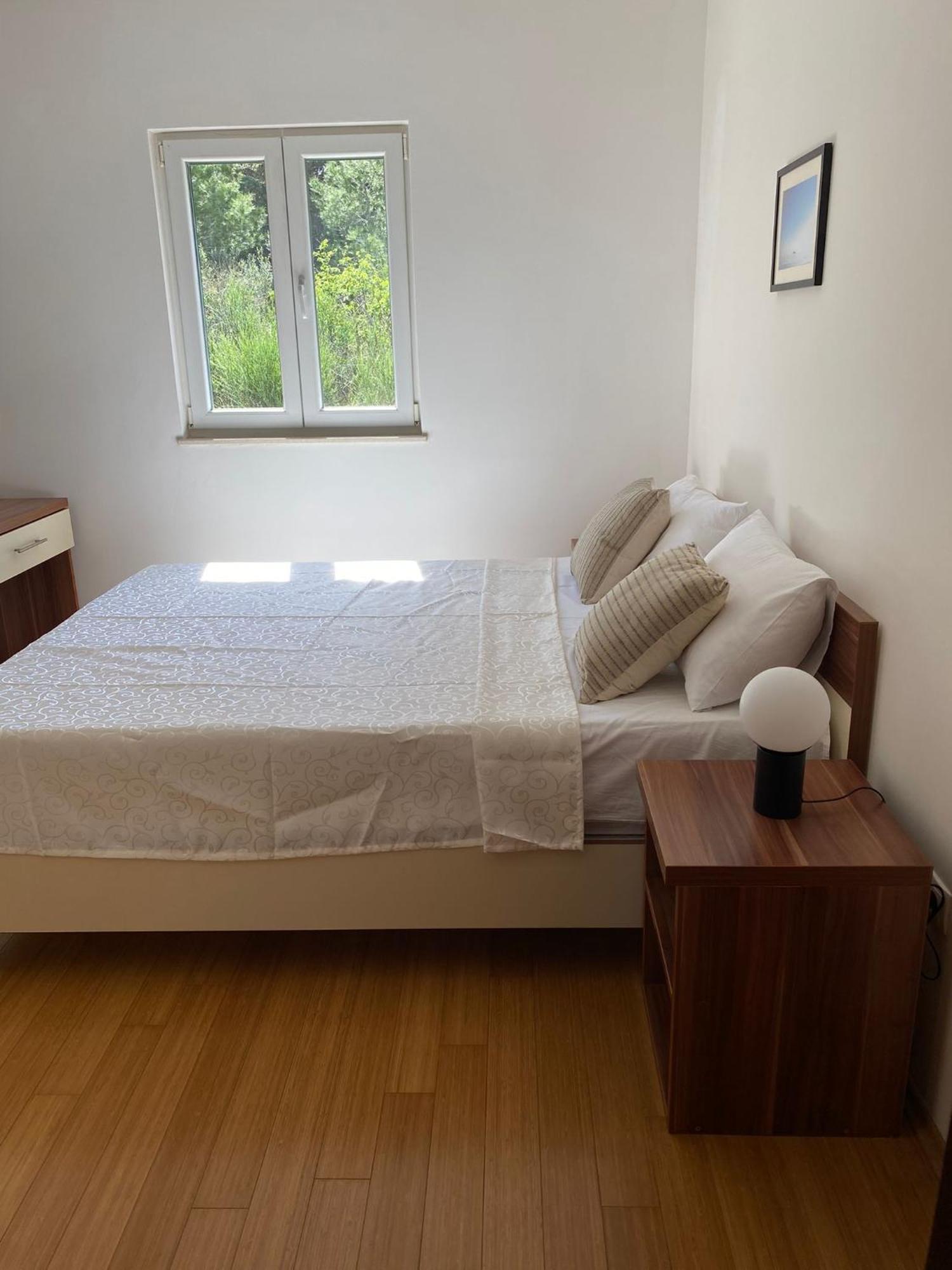 Apartman Emil Supetar Exteriör bild